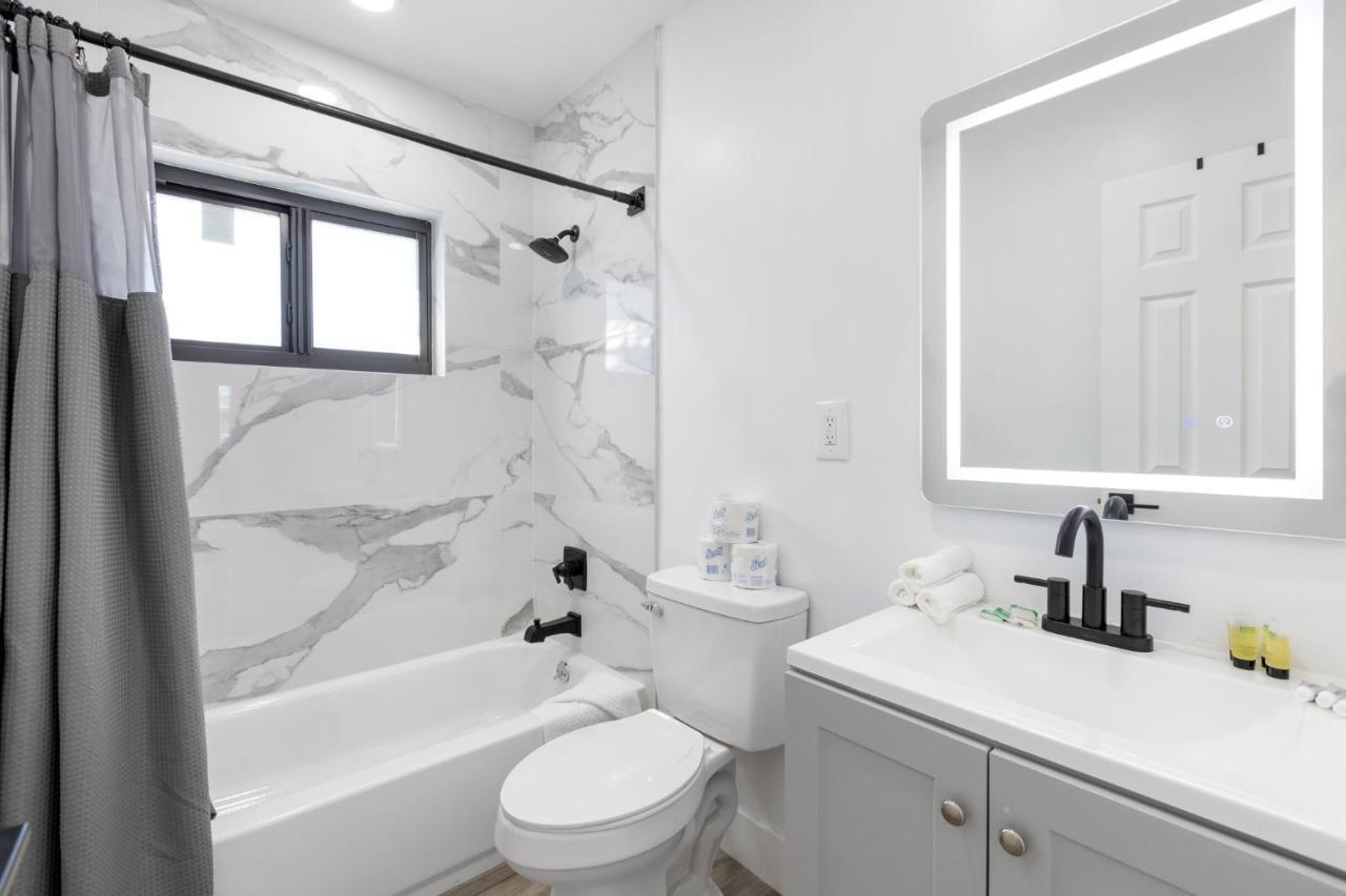 Alani Bay Designer Condos フォート・ローダーデール エクステリア 写真